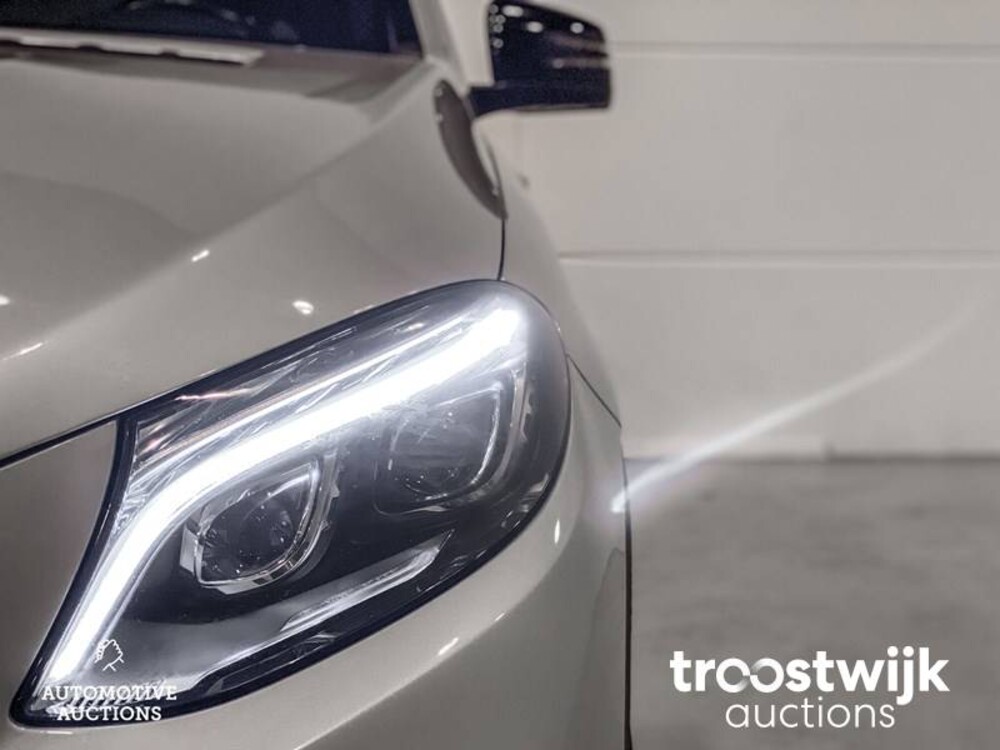 Mercedes-Benz GLE63 Coupé AMG Car