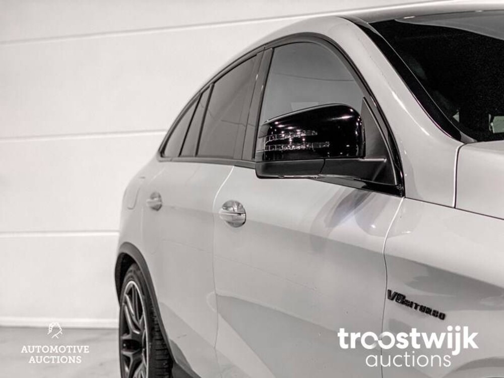 Mercedes-Benz GLE63 Coupé AMG Car