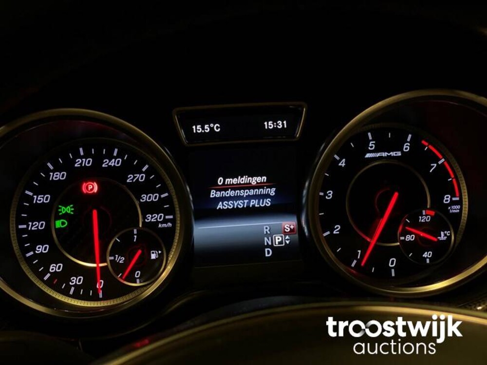 Mercedes-Benz GLE63 Coupé AMG Car