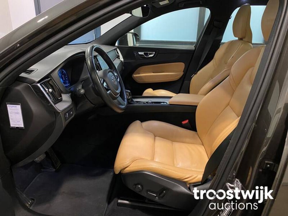 Volvo XC60 2.0 D4 Inscription Car