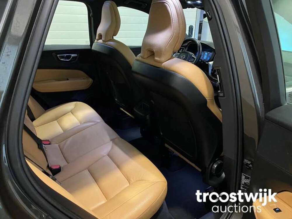 Volvo XC60 2.0 D4 Inscription Car