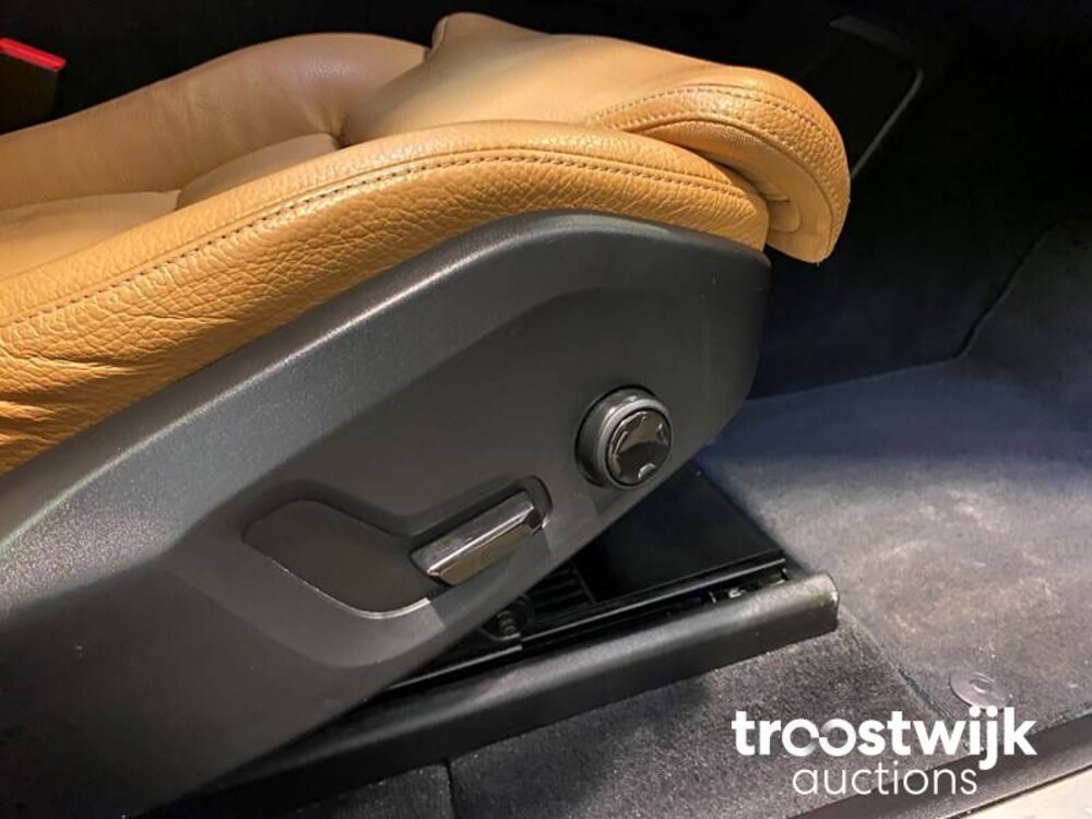 Volvo XC60 2.0 D4 Inscription Car