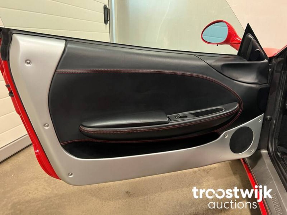 Ferrari 360 Modena 3.6 V8 Car