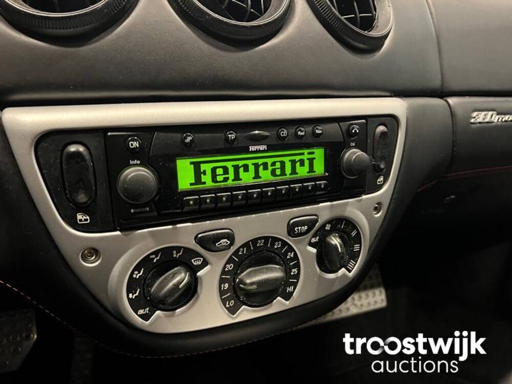 Ferrari 360 Modena 3.6 V8 Car