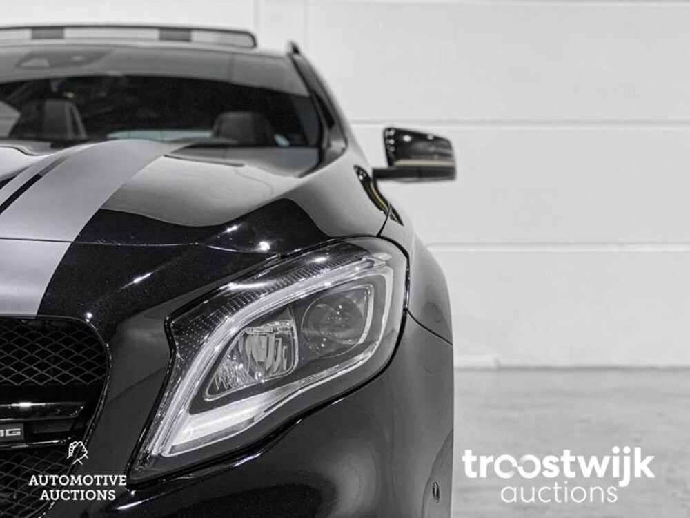 Mercedes-Benz GLA45 AMG 4Matic Yellow Night Edition Car