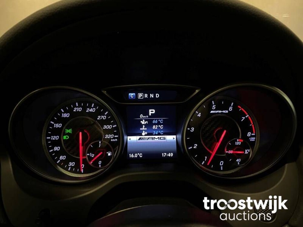 Mercedes-Benz GLA45 AMG 4Matic Yellow Night Edition Car