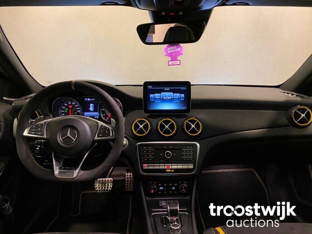 Mercedes-Benz GLA45 AMG 4Matic Yellow Night Edition Car