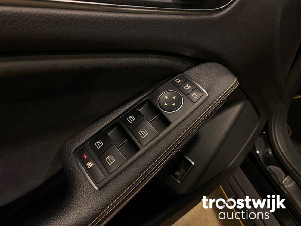 Mercedes-Benz GLA45 AMG 4Matic Yellow Night Edition Car