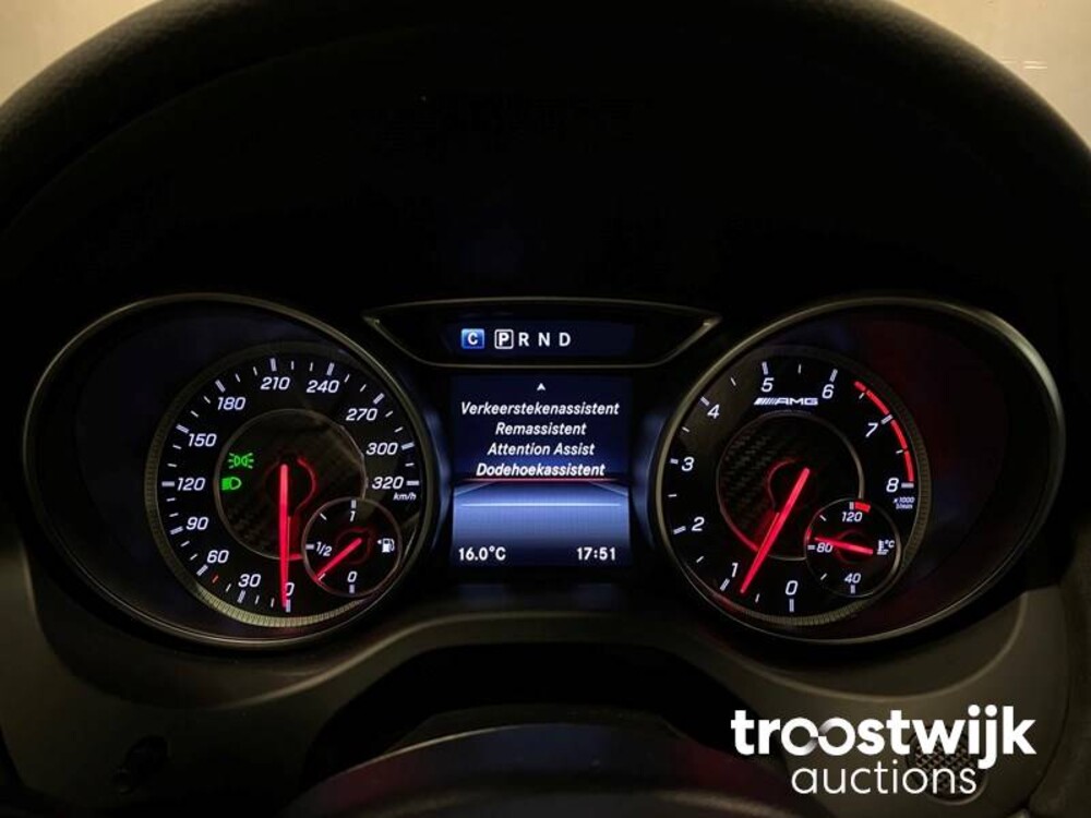 Mercedes-Benz GLA45 AMG 4Matic Yellow Night Edition Car