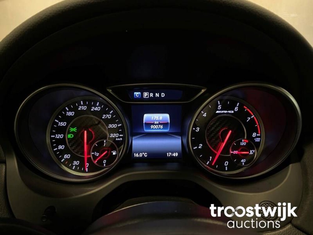 Mercedes-Benz GLA45 AMG 4Matic Yellow Night Edition Car