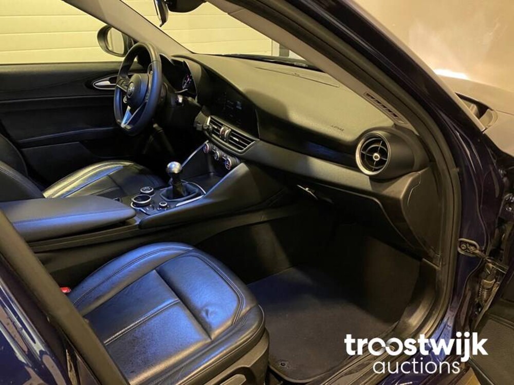 Alfa Romeo Giulia 2.2 Eco Business Car