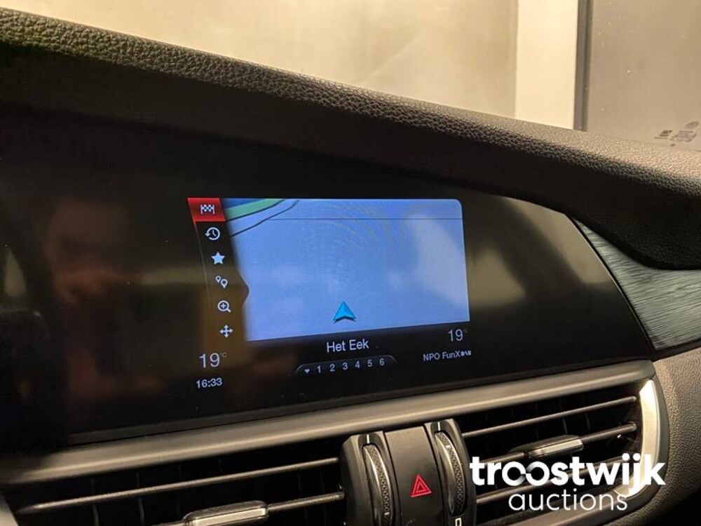 Alfa Romeo Giulia 2.2 Eco Business Car