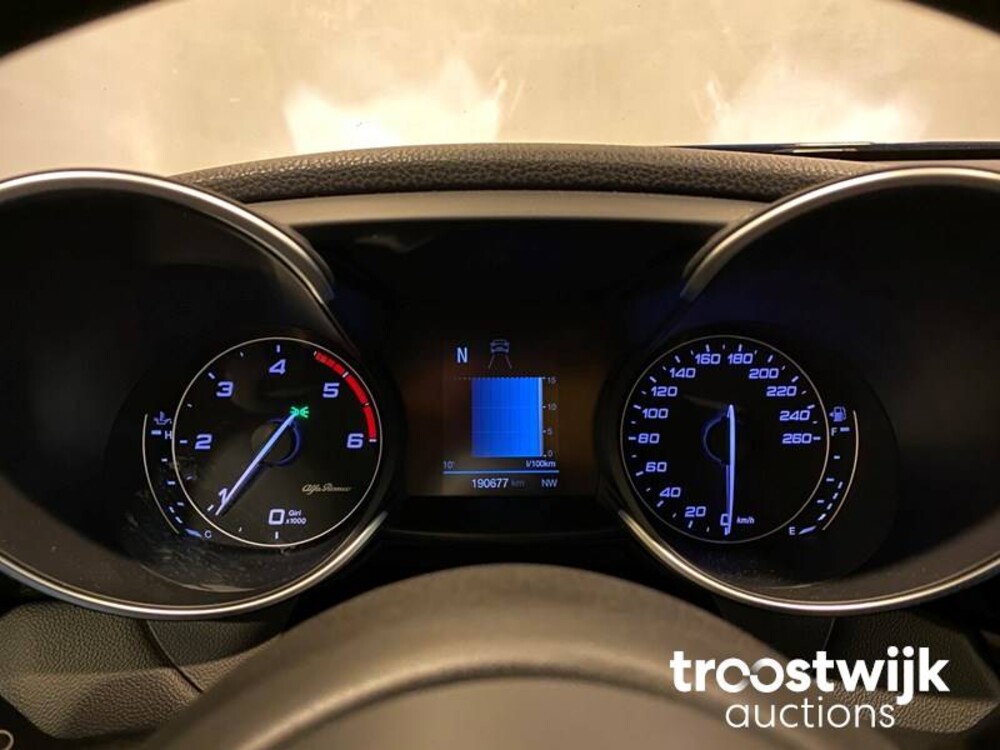 Alfa Romeo Giulia 2.2 Eco Business Car