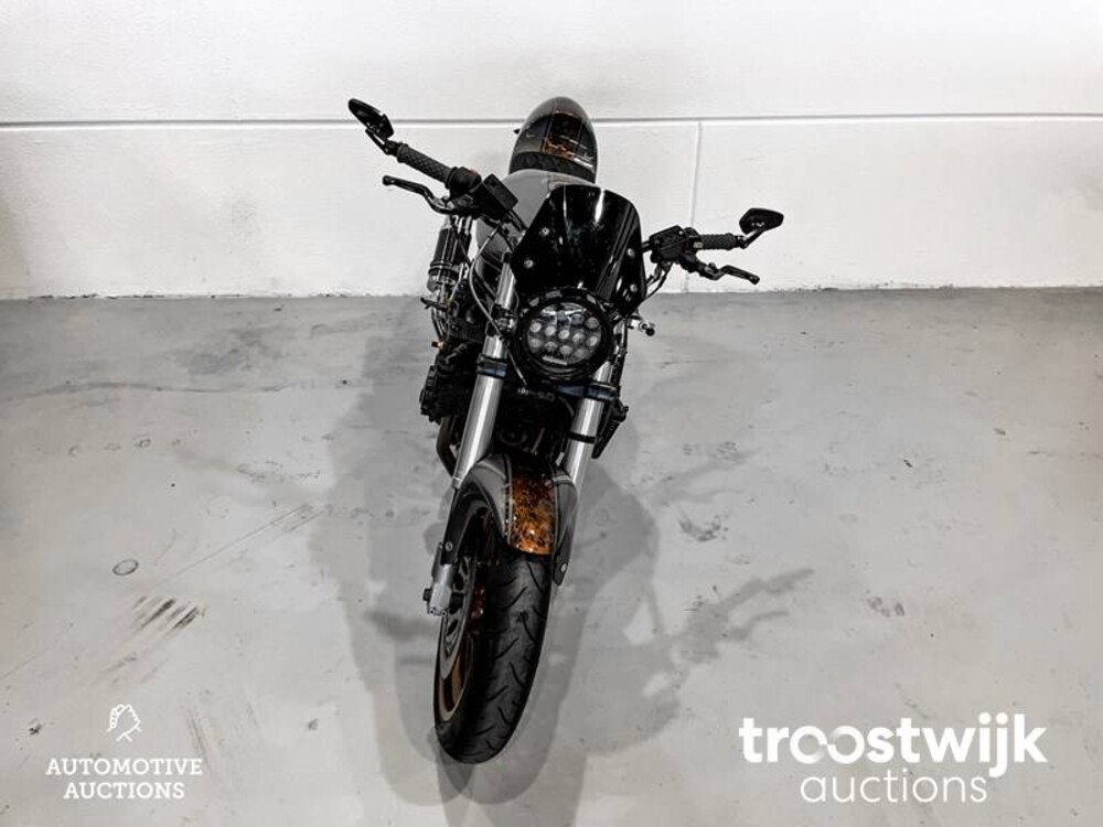 Suzuki GSX R 1100 Sport  Motorcycle