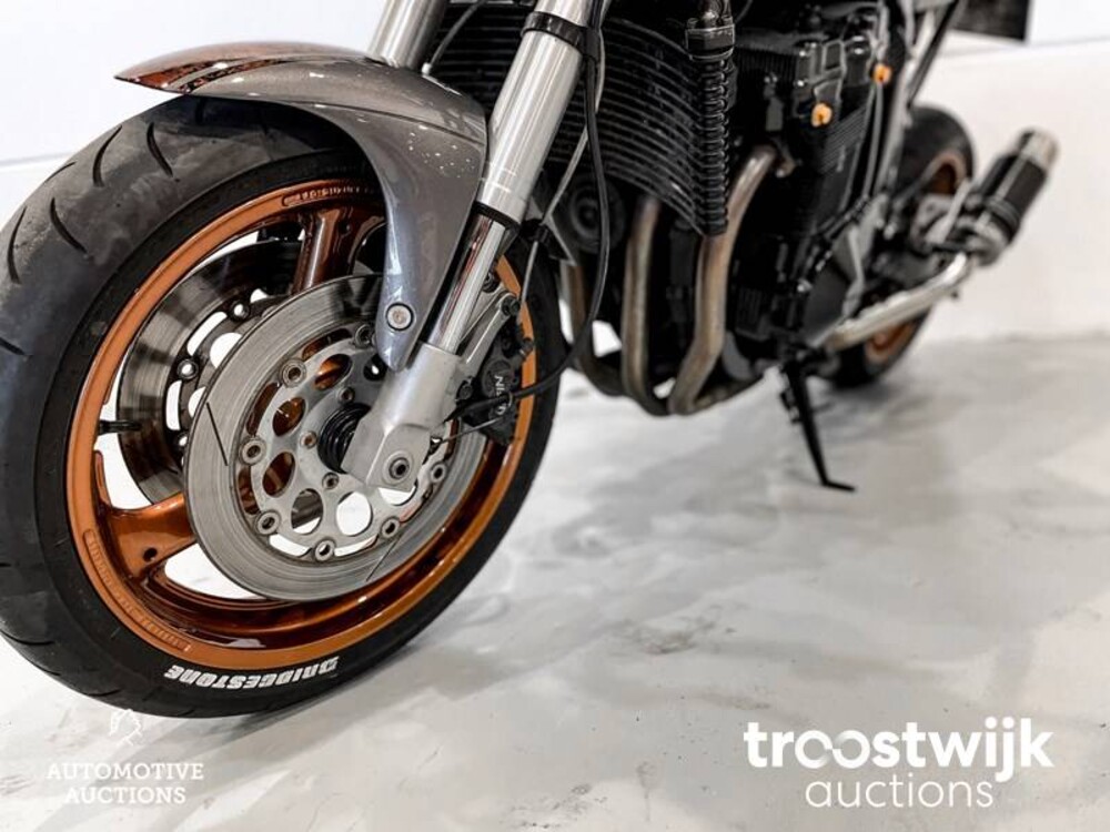 Suzuki GSX R 1100 Sport  Motorcycle