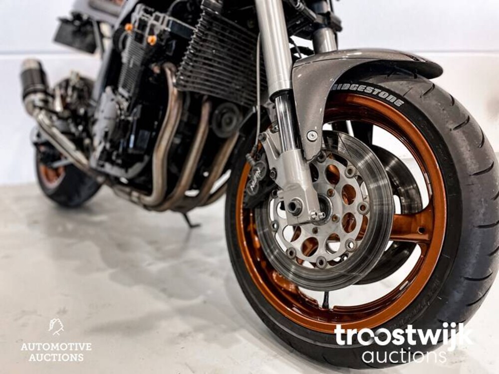 Suzuki GSX R 1100 Sport  Motorcycle