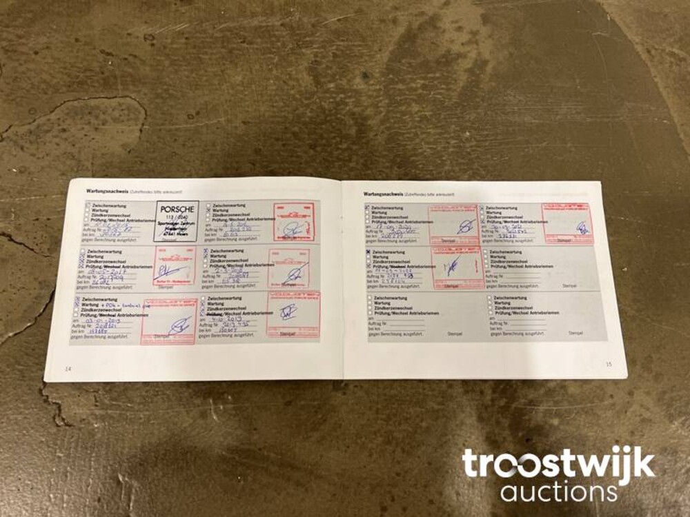 Porsche Boxster S 3.4 PDK Car