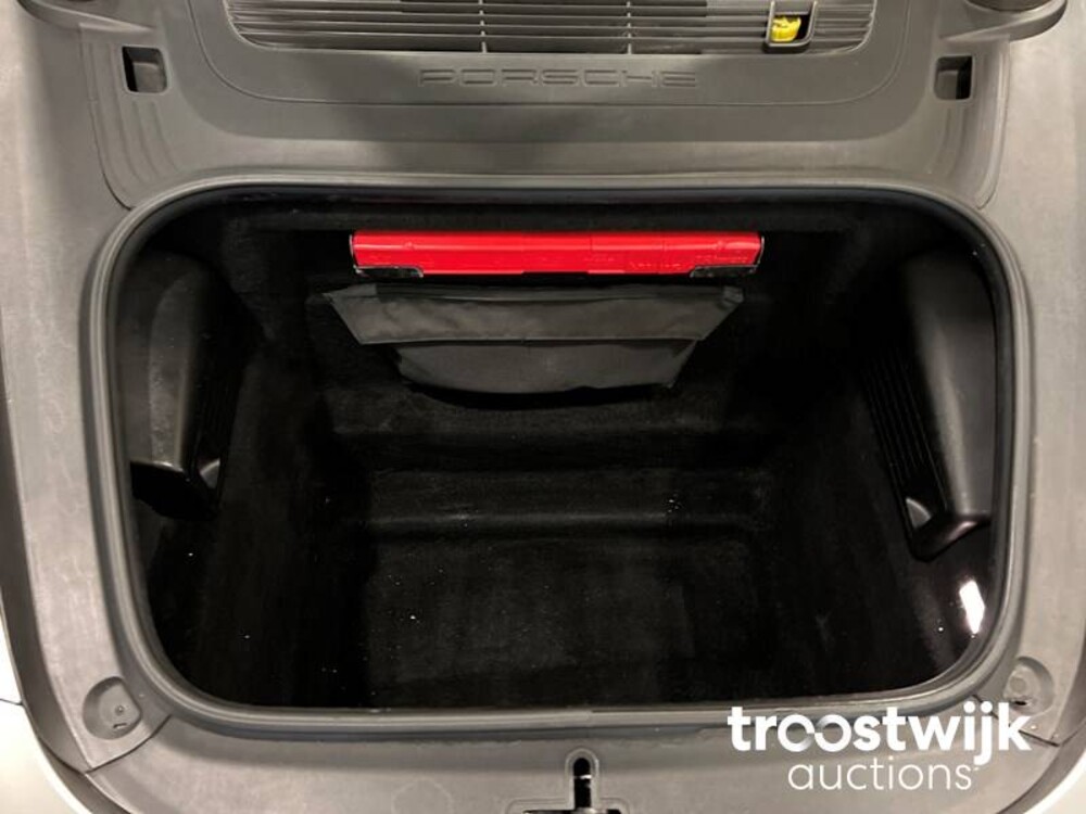 Porsche Boxster S 3.4 PDK Car