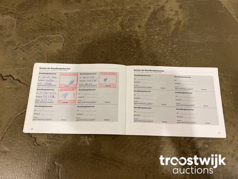 Porsche Boxster S 3.4 PDK Car