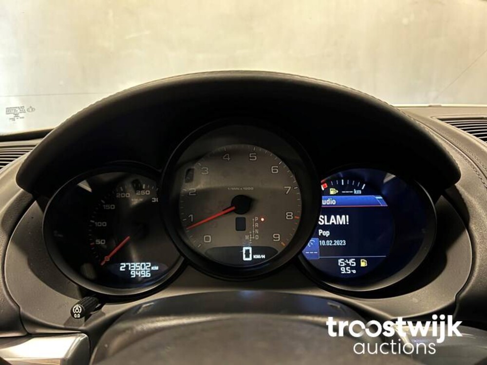 Porsche Boxster S 3.4 PDK Car