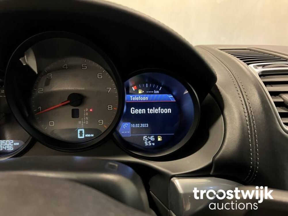 Porsche Boxster S 3.4 PDK Car