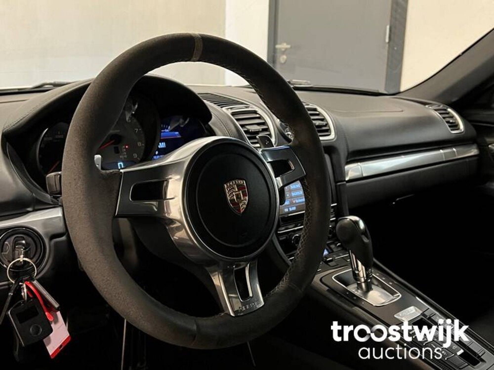 Porsche Boxster S 3.4 PDK Car