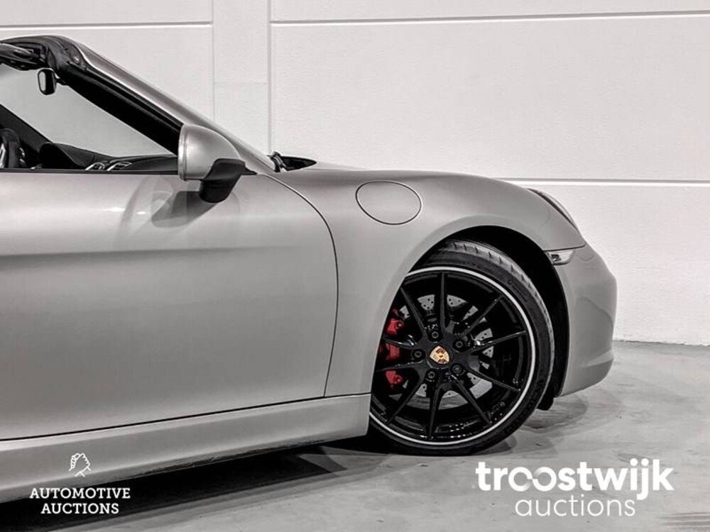 Porsche Boxster S 3.4 PDK Car