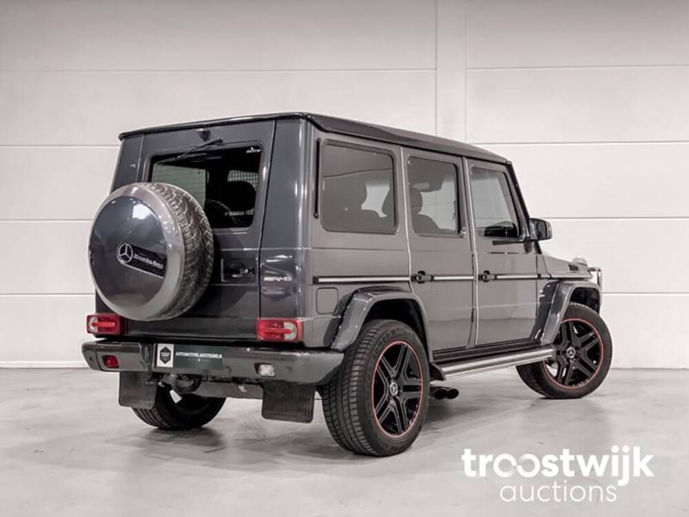 Mercedes-Benz G500 V8 Biturbo Car
