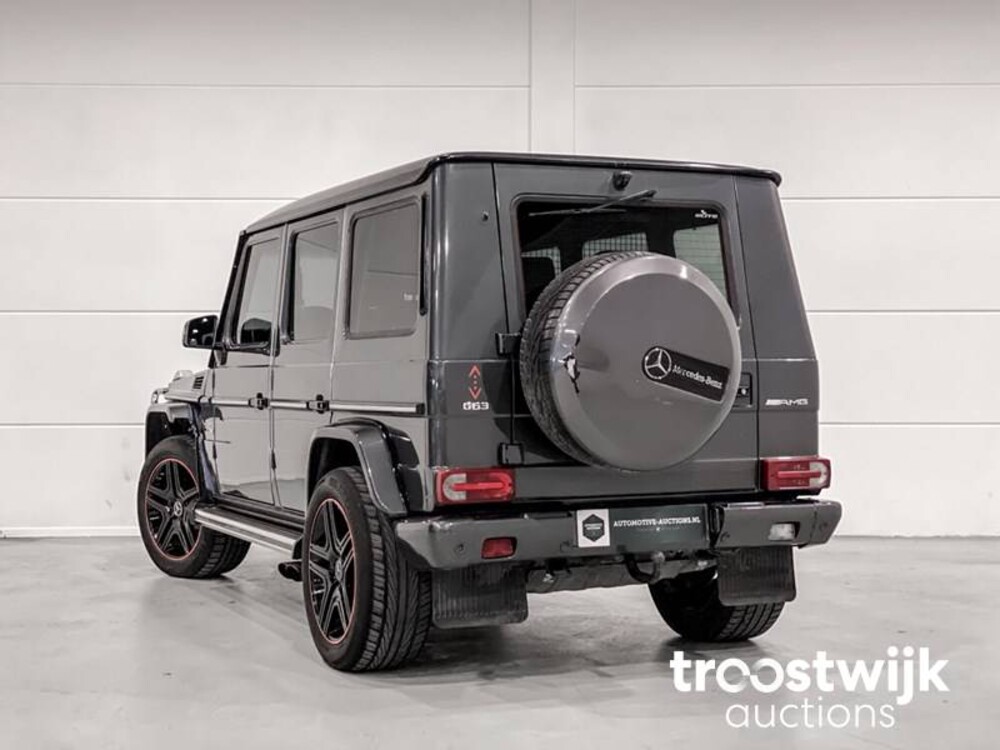 Mercedes-Benz G500 V8 Biturbo Car