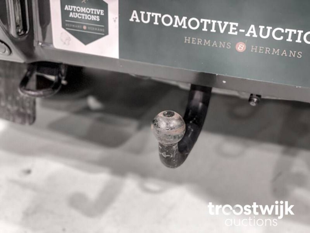 Mercedes-Benz G500 V8 Biturbo Car