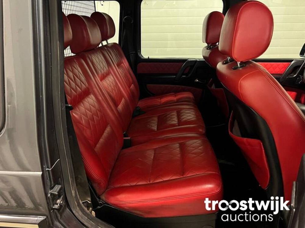 Mercedes-Benz G500 V8 Biturbo Car