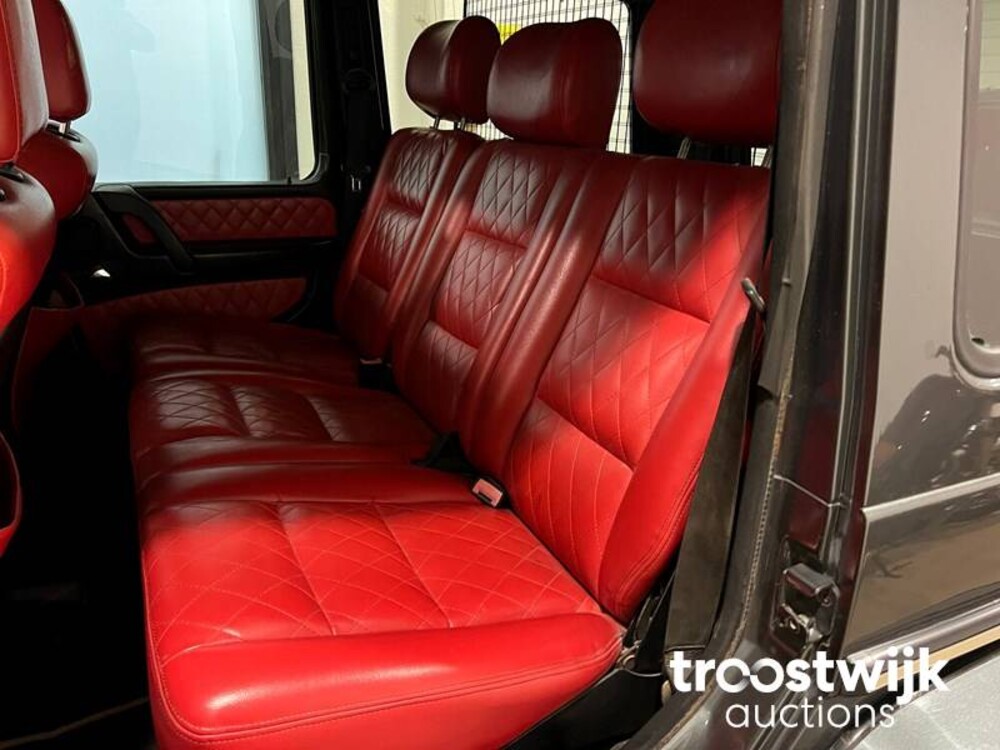 Mercedes-Benz G500 V8 Biturbo Car