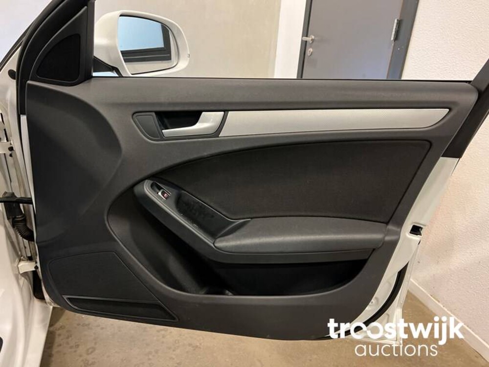 Audi A4 Avant 1.8 TFSI Business Edition Car