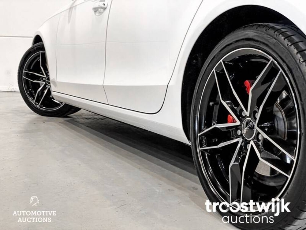 Audi A4 Avant 1.8 TFSI Business Edition Car