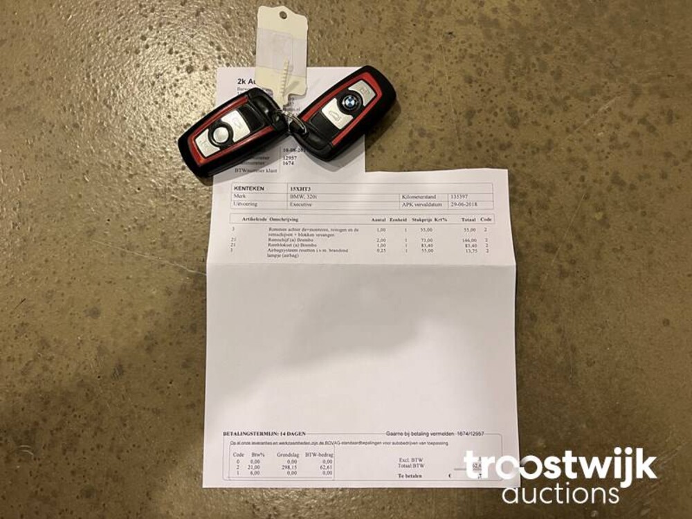 BMW 320i Executive Sportline Car