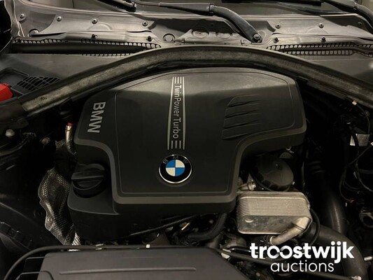 BMW 320i Executive Sportline Auto