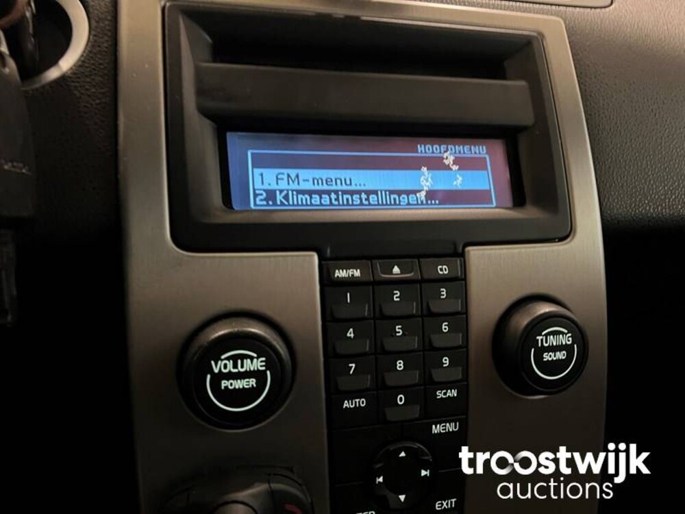 Volvo V50 2.4 Momentum Car