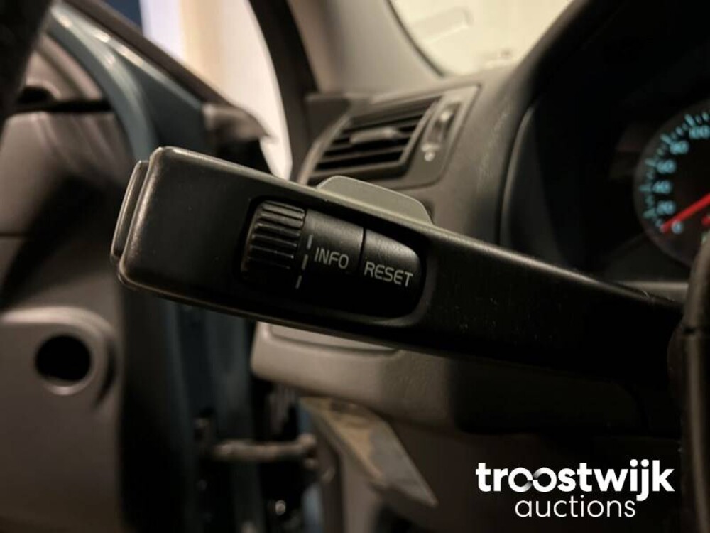 Volvo V50 2.4 Momentum Car