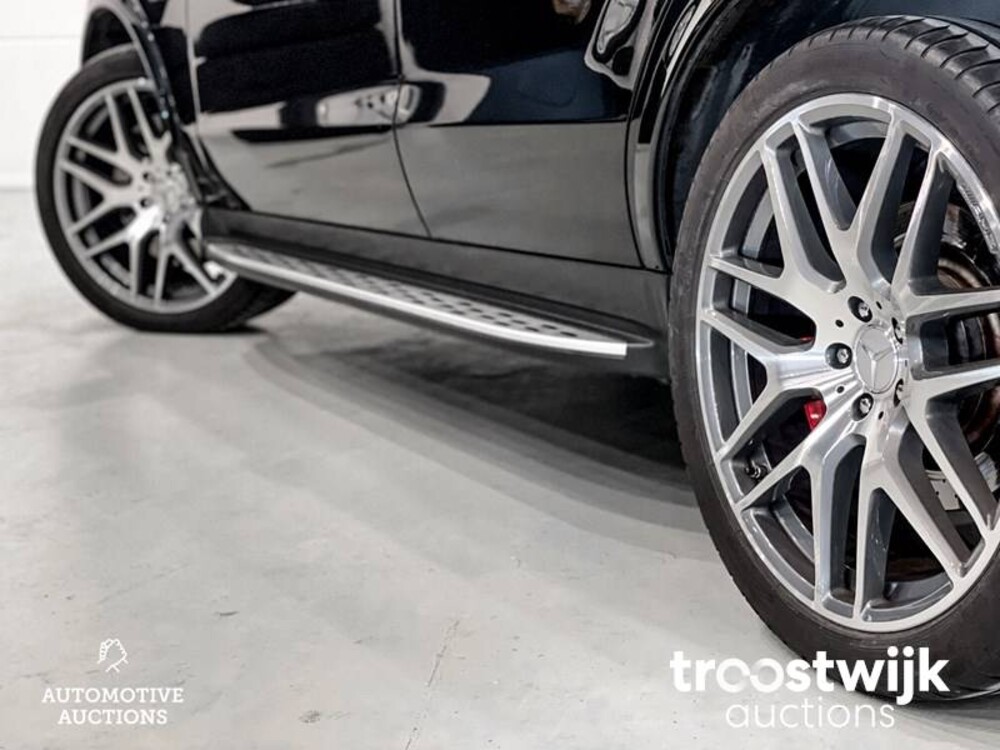 Mercedes-Benz GLE63s AMG 4Matic Car