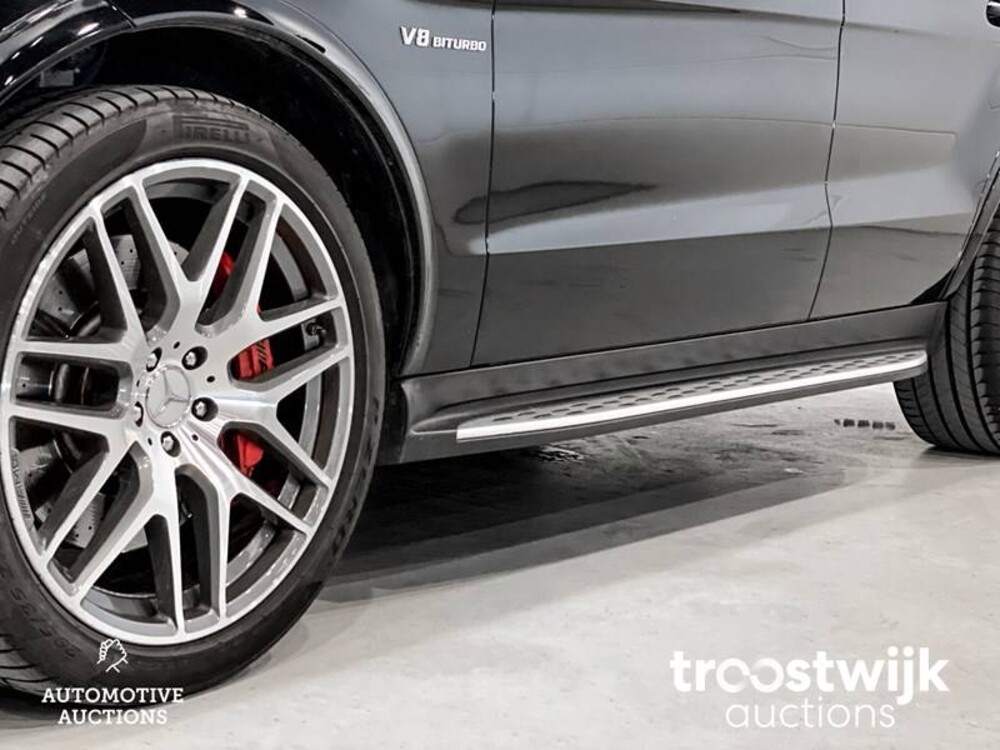 Mercedes-Benz GLE63s AMG 4Matic Car