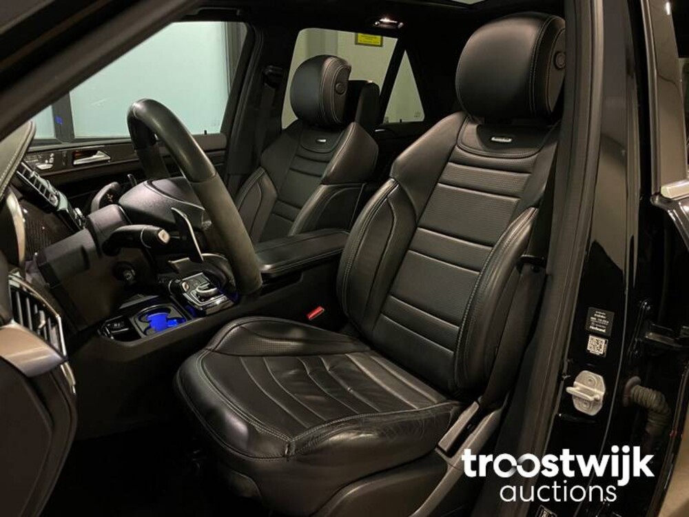 Mercedes-Benz GLE63s AMG 4Matic Car