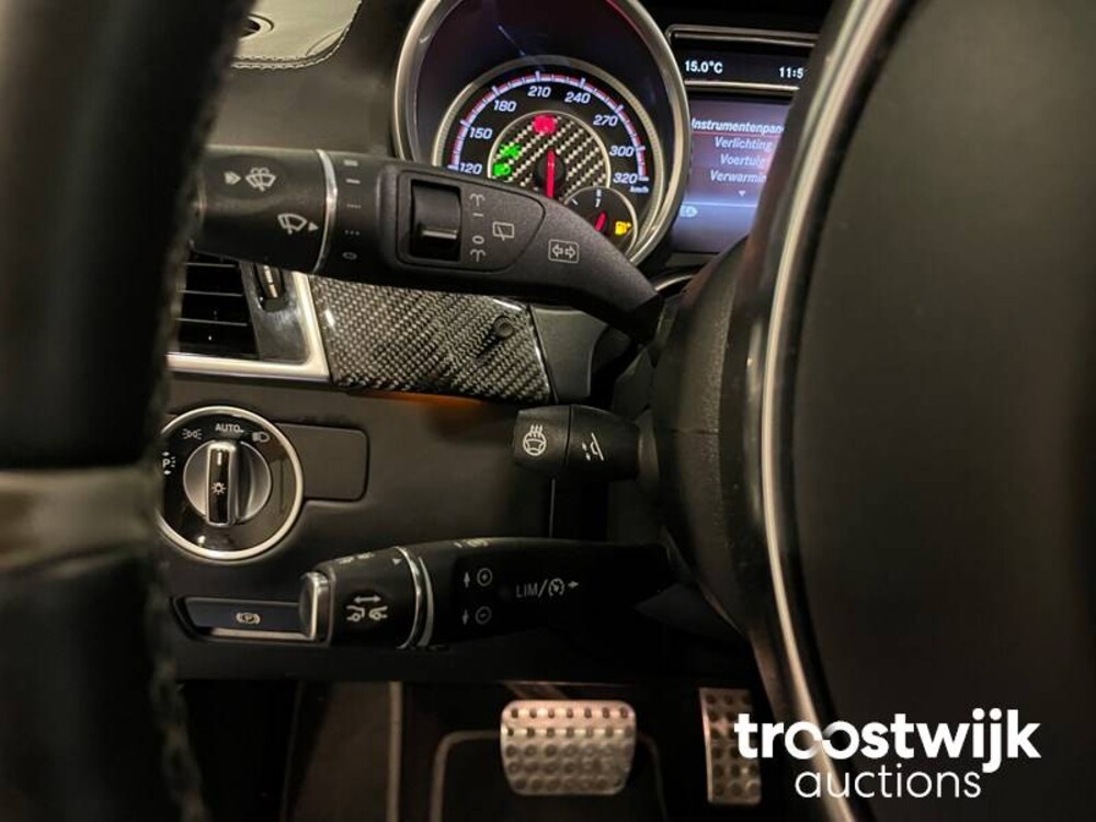 Mercedes-Benz GLE63s AMG 4Matic Car