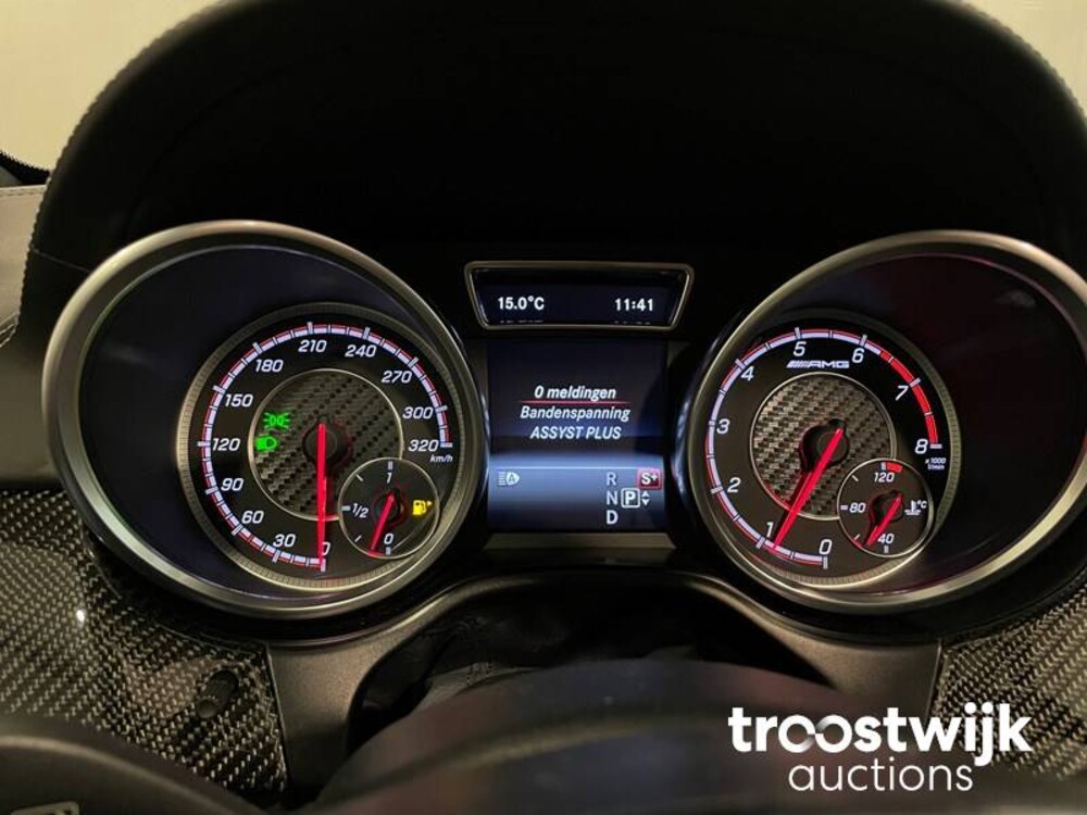 Mercedes-Benz GLE63s AMG 4Matic Car