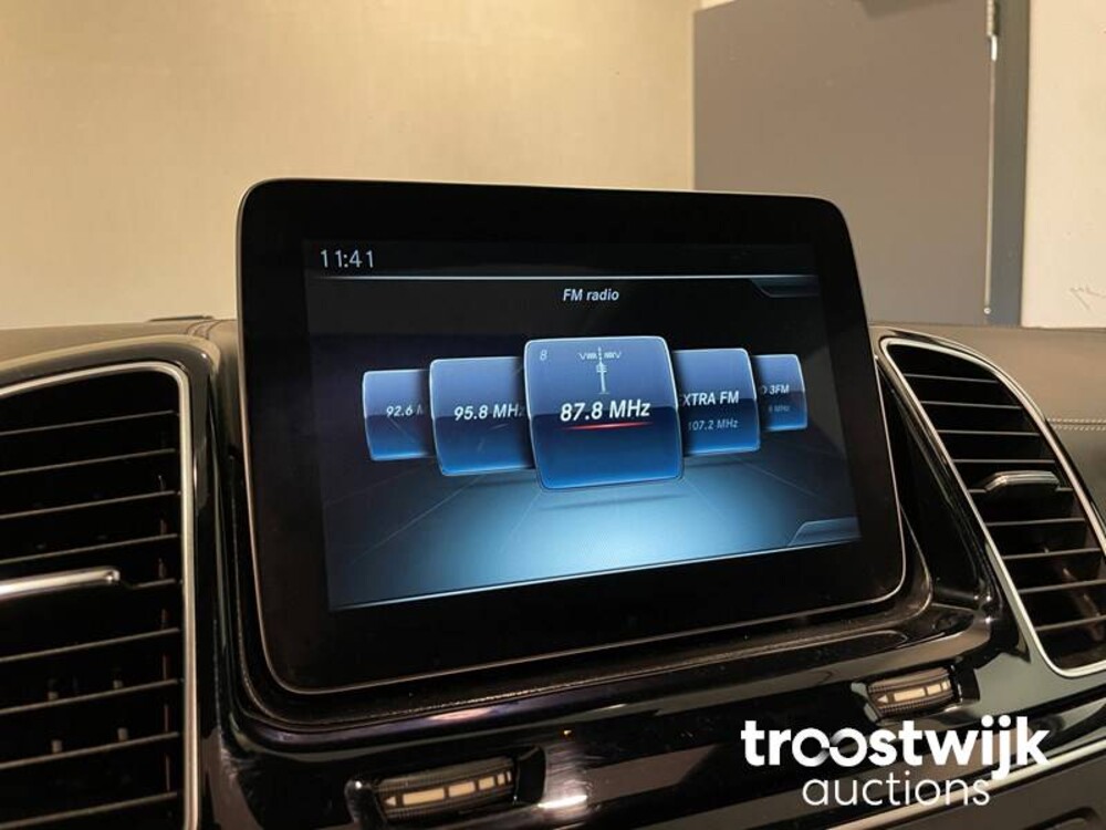 Mercedes-Benz GLE63s AMG 4Matic Car