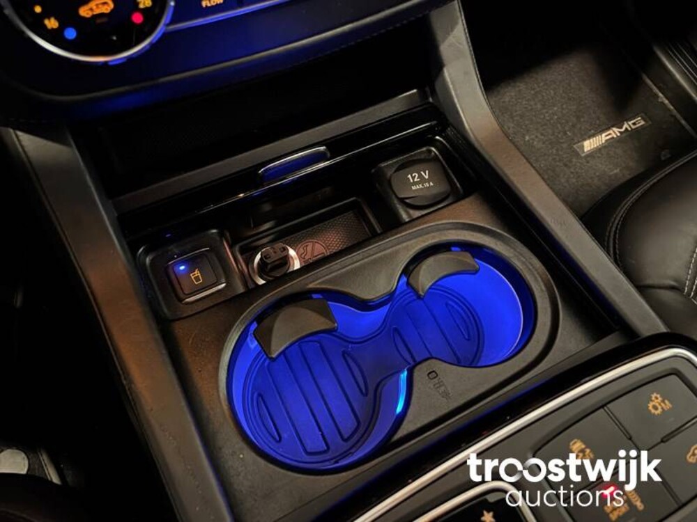 Mercedes-Benz GLE63s AMG 4Matic Car