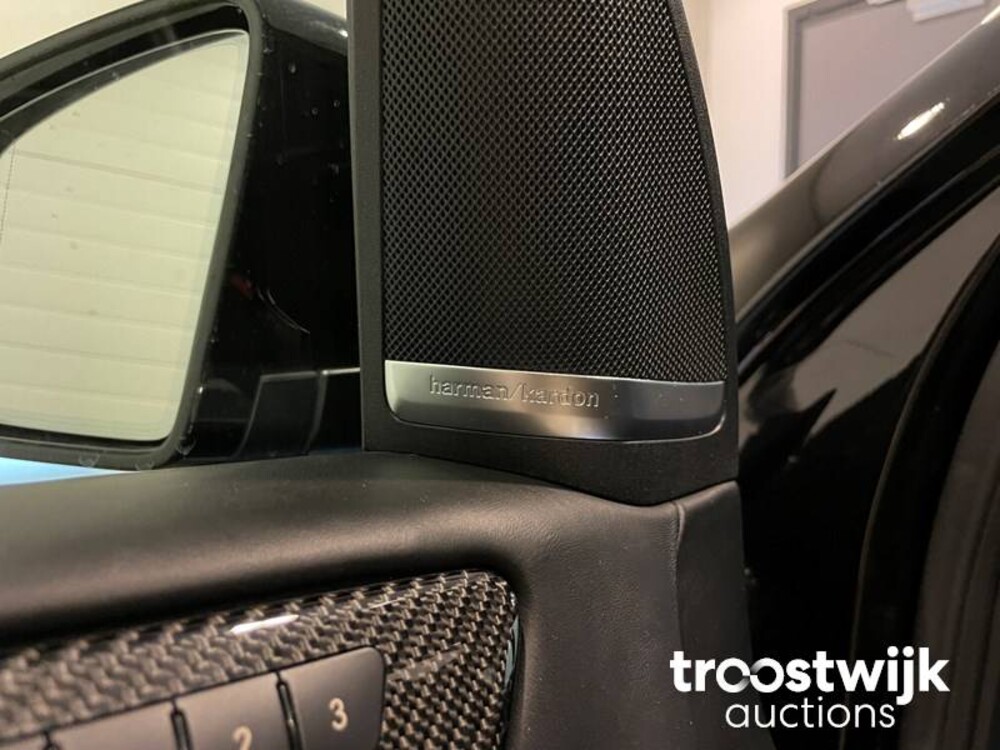 Mercedes-Benz GLE63s AMG 4Matic Car