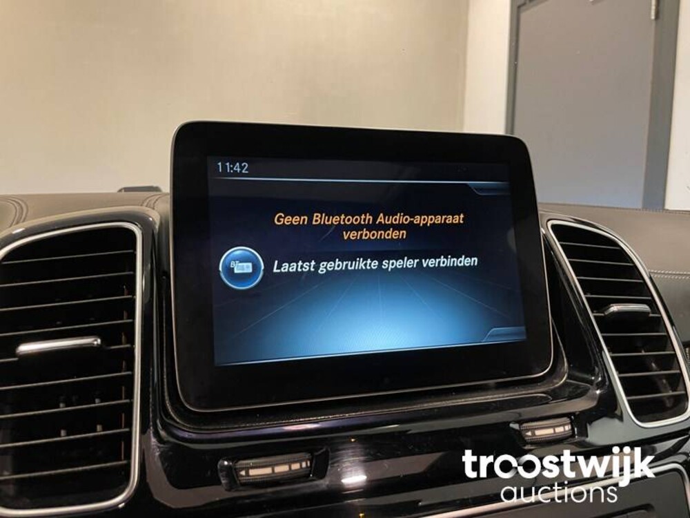 Mercedes-Benz GLE63s AMG 4Matic Car