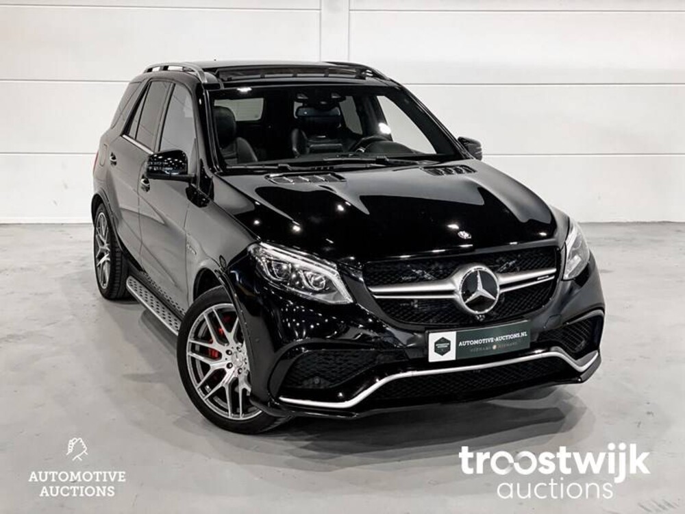 Mercedes-Benz GLE63s AMG 4Matic Car
