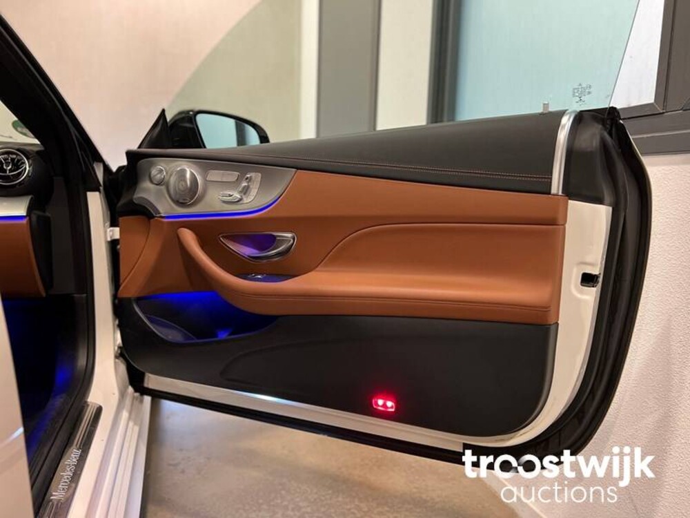 Mercedes-Benz E220d AMG Coupé Car