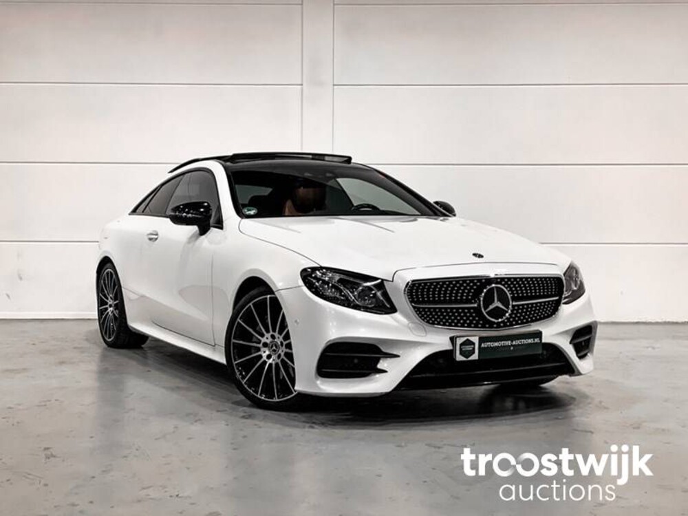 Mercedes-Benz E220d AMG Coupé Car
